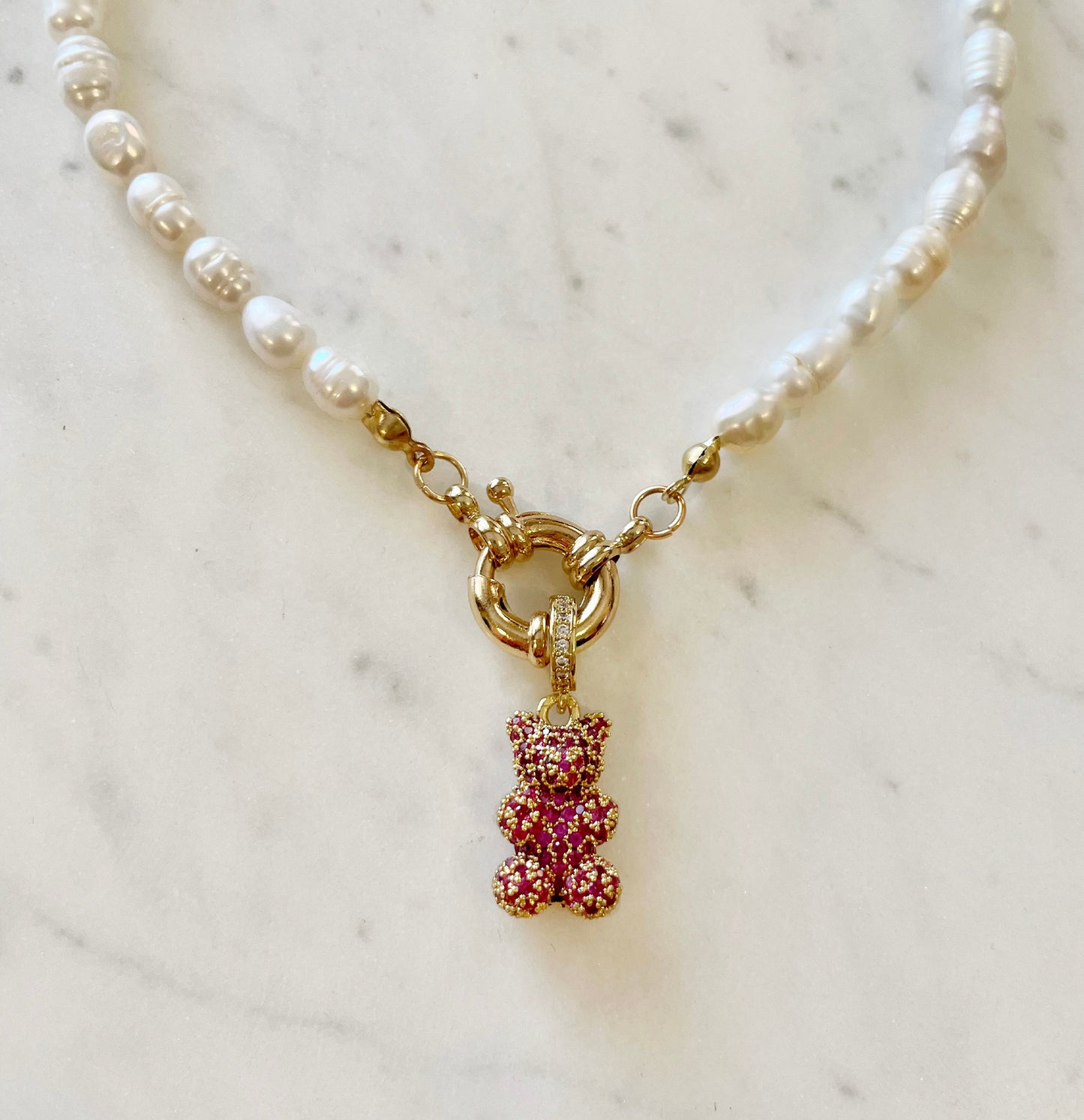 Natural Pearl Necklace with Shiny Bear - Pink