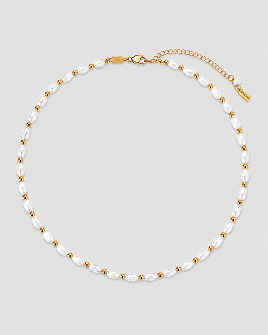 MONLANA Dubai Natural Pearl Necklace with freshwater pearls and gold details