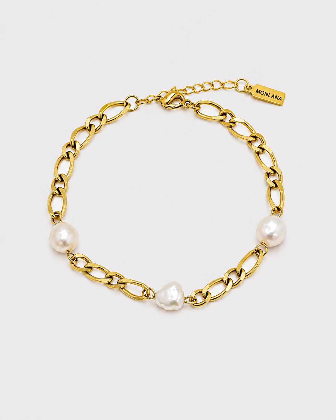 MONLANA Mykonos Natural Pearl Chain Bracelet with three freshwater pearls