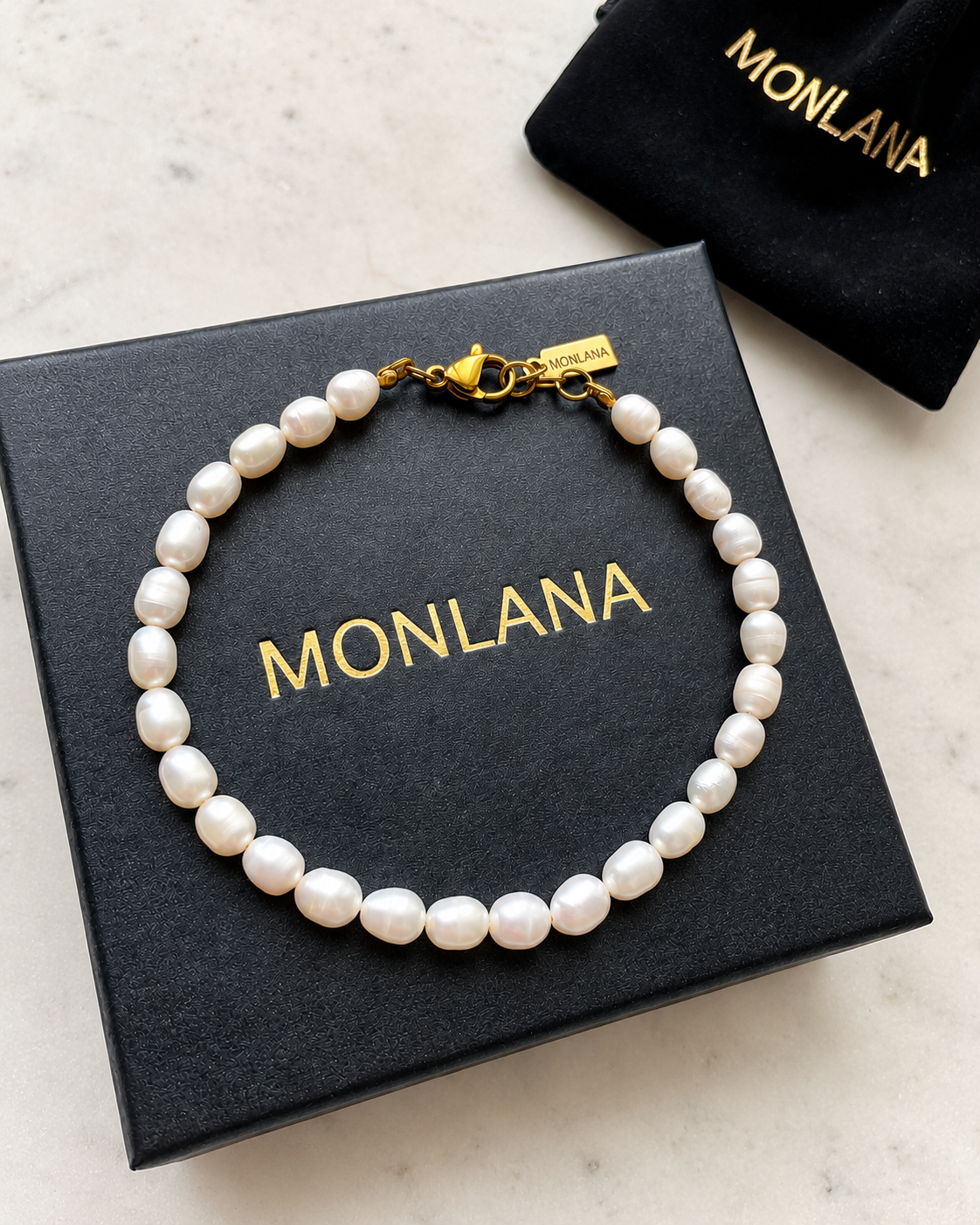 Portofino Natural Pearl Bracelet by MONLANA with irregular freshwater pearls